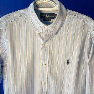 Men’s Medium Classic oxford